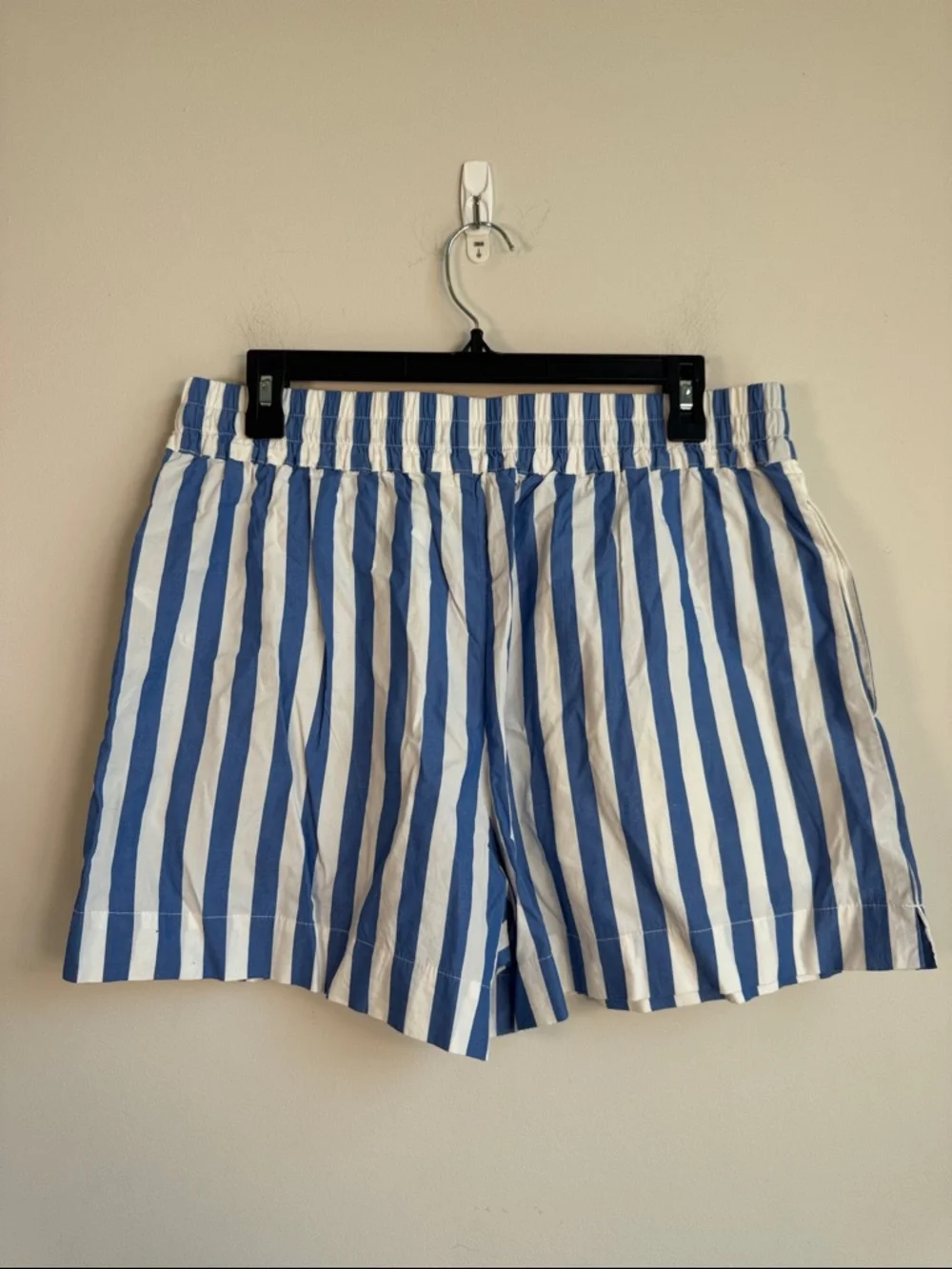 Boden Drawstring Striped Shorts in Blue/White - 8 - Picture 3 of 4